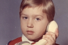 1975 Был телефон, а сейчас смартфон!